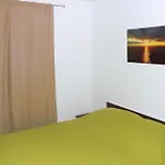 Two-bedroom With Sea View In Apartman Orebić
